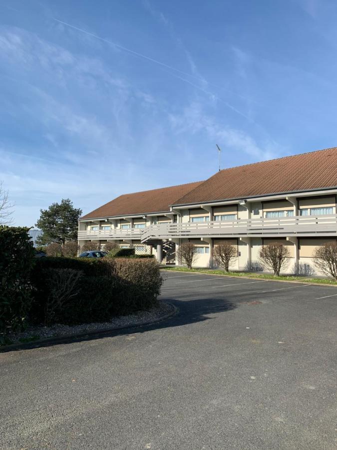 Kyriad Chateauroux - Saint-Maur Exteriör bild